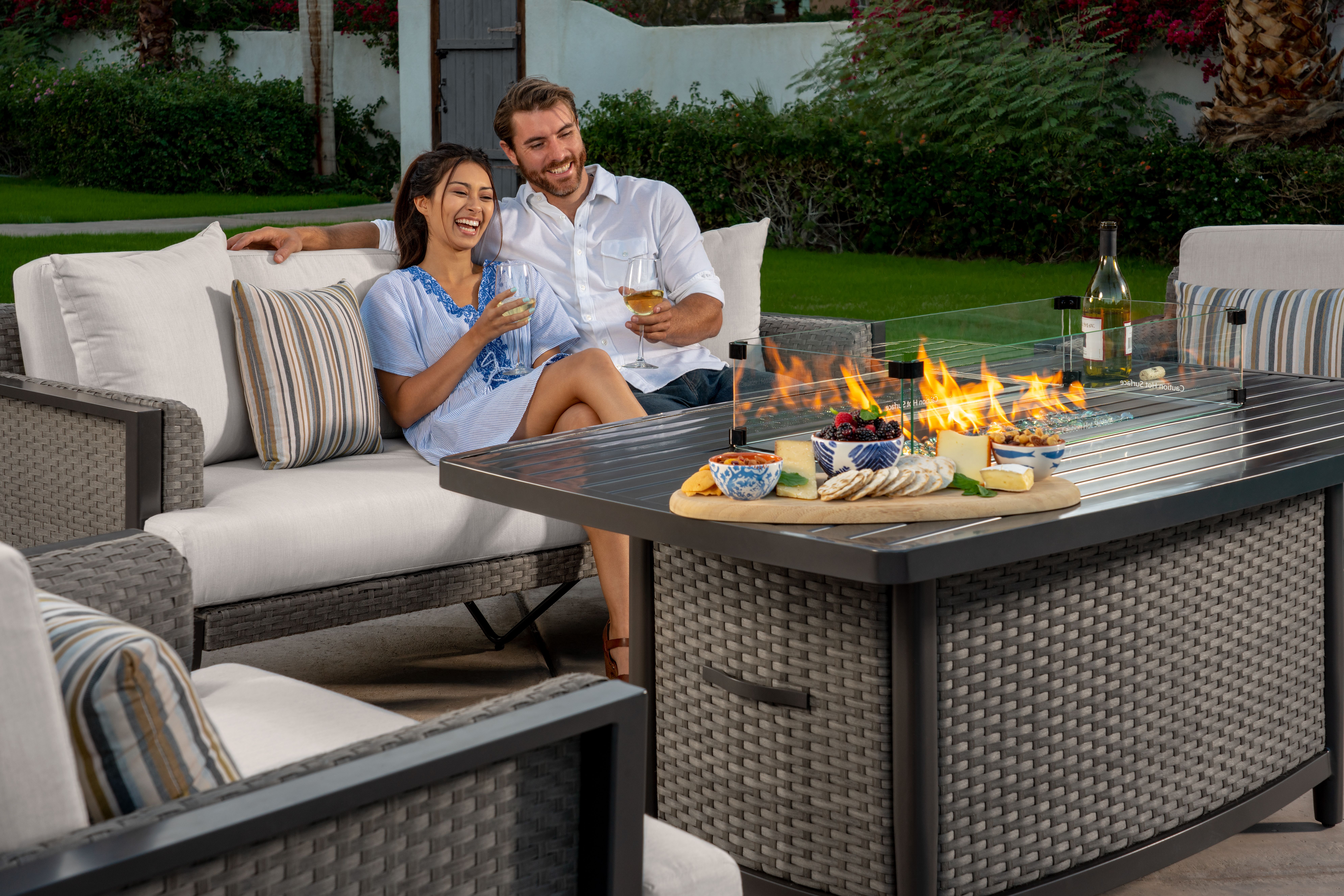 Vistano 4 Piece Fire Seating Set