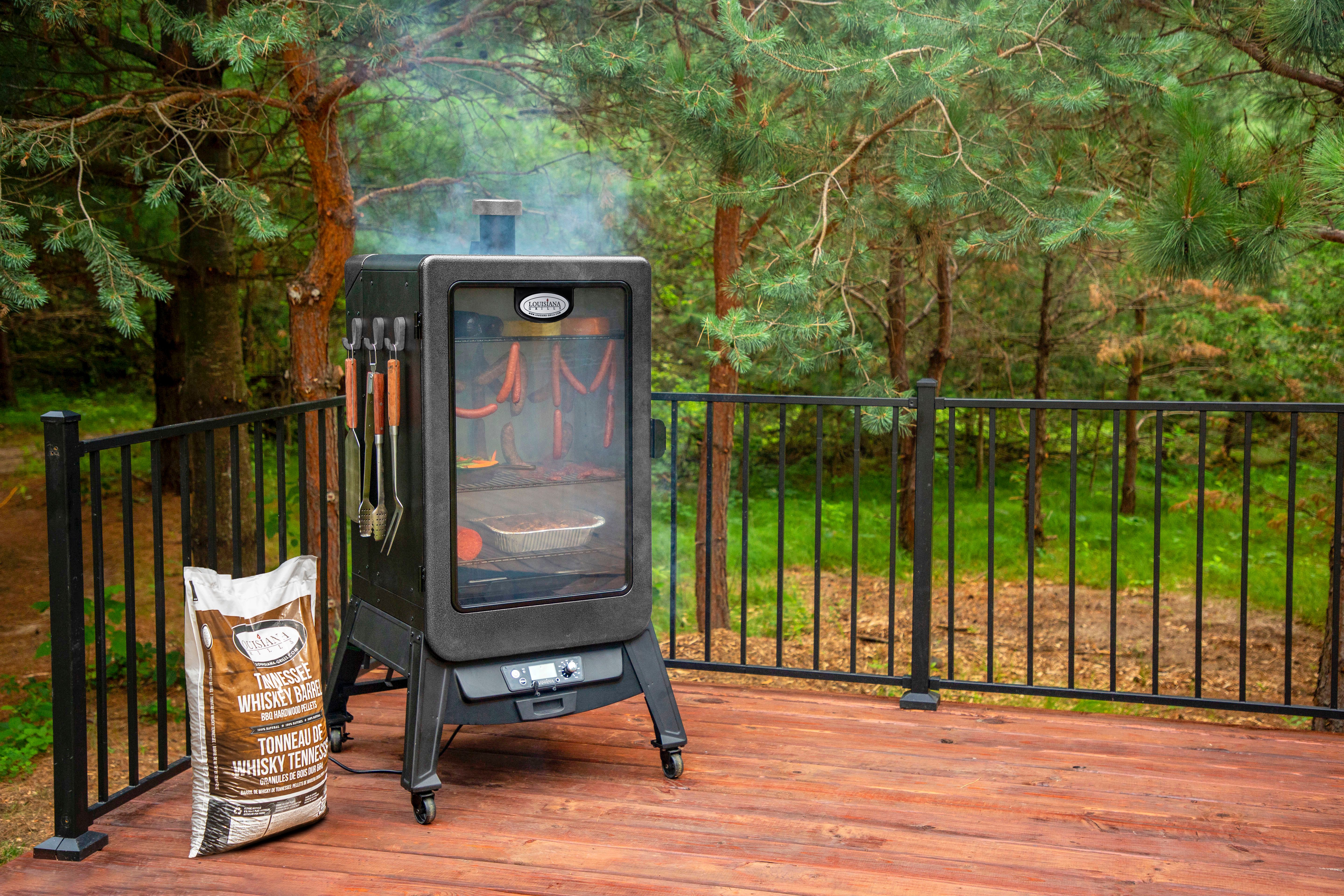 Louisiana Grills 7-Series Vertical Pellet Smoker with Meat Probe