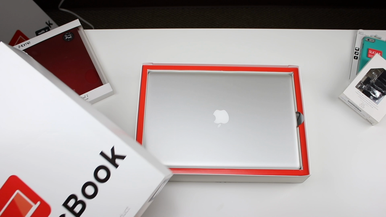 thumbnail video image 2 of Restored Apple Silver 13.3" MD101LL/A MacBook Pro with Intel Core i5 Processor, 4GB Memory, 500GB Hard Drive and Mac OS X 10.11 El Capitan, 2 of 6