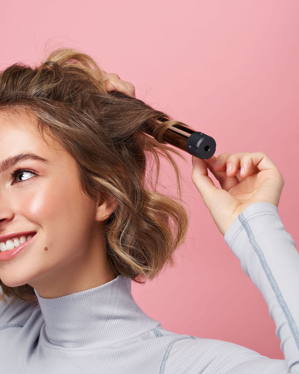 unplugged beauty cordless curling wand clipless