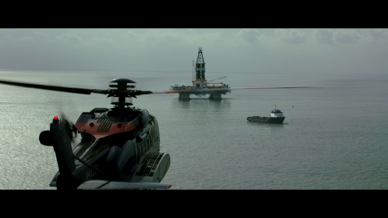 thumbnail video image 2 of Deepwater Horizon (Blu-ray + DVD), 2 of 3