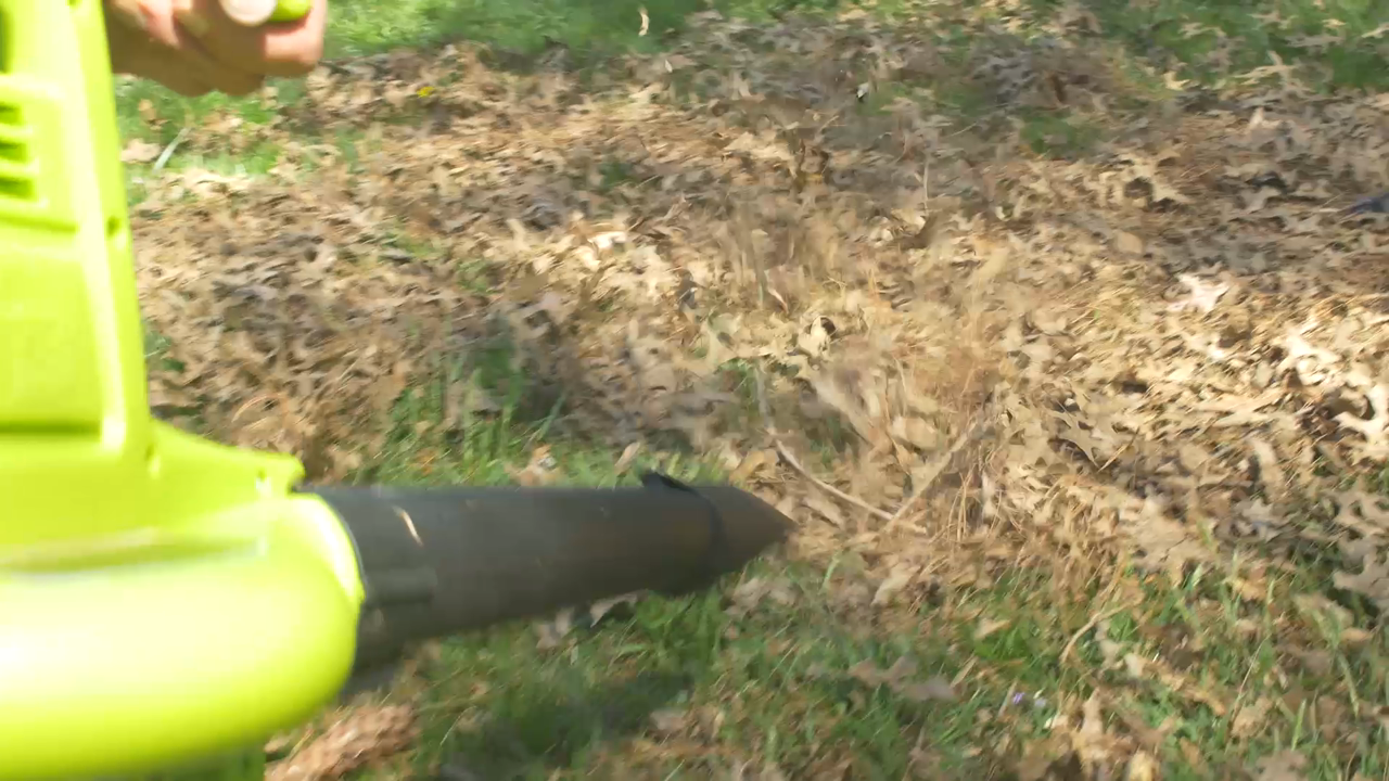 thumbnail video image 2 of Sun Joe iONBV 40-Volt iONMAX Cordless 3-in-1 Blower Vacuum Mulcher Kit, 200-MPH, W/ 4.0-Ah Battery and Charger, 2 of 8