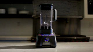 Hurricane™ Pro 3.5 Peak HP Blender 