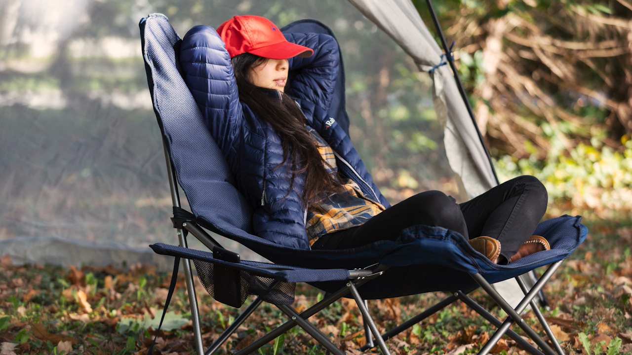 thumbnail video image 2 of Ozark Trail Oversized Relax Plush Chair with Side Table, Blue, Adult, 2 of 12